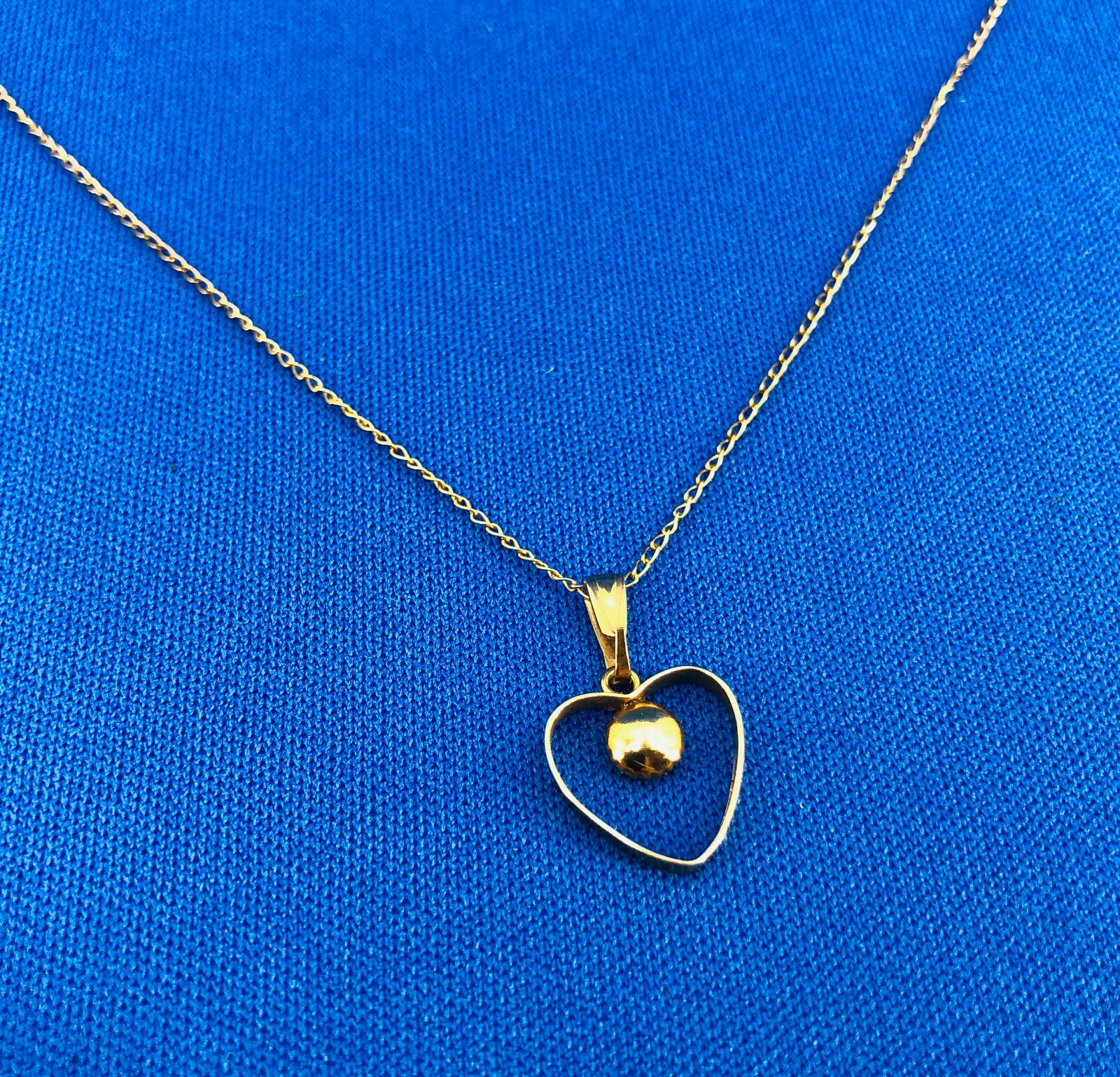Vintage 1/20 14K Marked Heart Pendant Necklace on Chain Love Romantic Jewelry