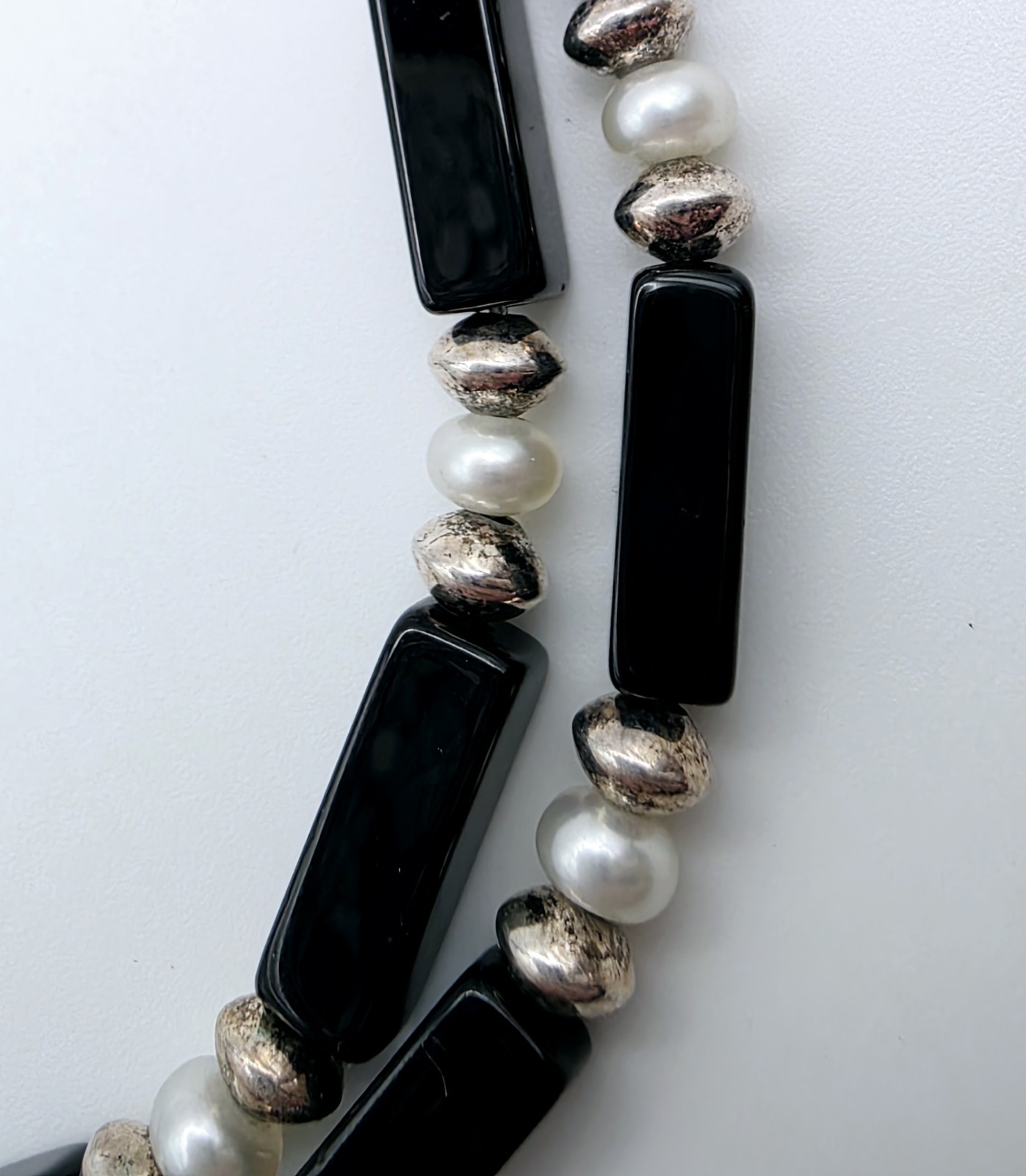 Vintage 925 Sterling Silver Double Strand Black Onyx Genuine Pearl Necklace 18″