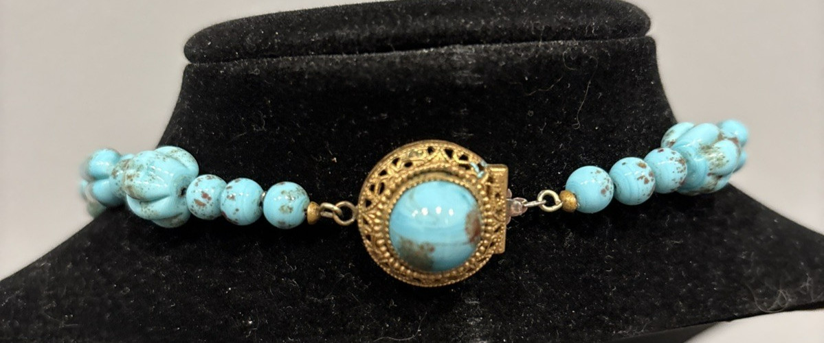Antique Faux Turquoise Slag Glass Bead Beaded 16 1/2″ Necklace Textured Beads