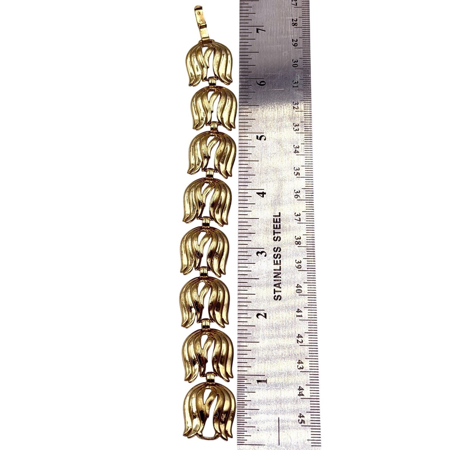Vintage Gold Tone Leaf Bracelet Mid Century Botanical Retro Nature Statement