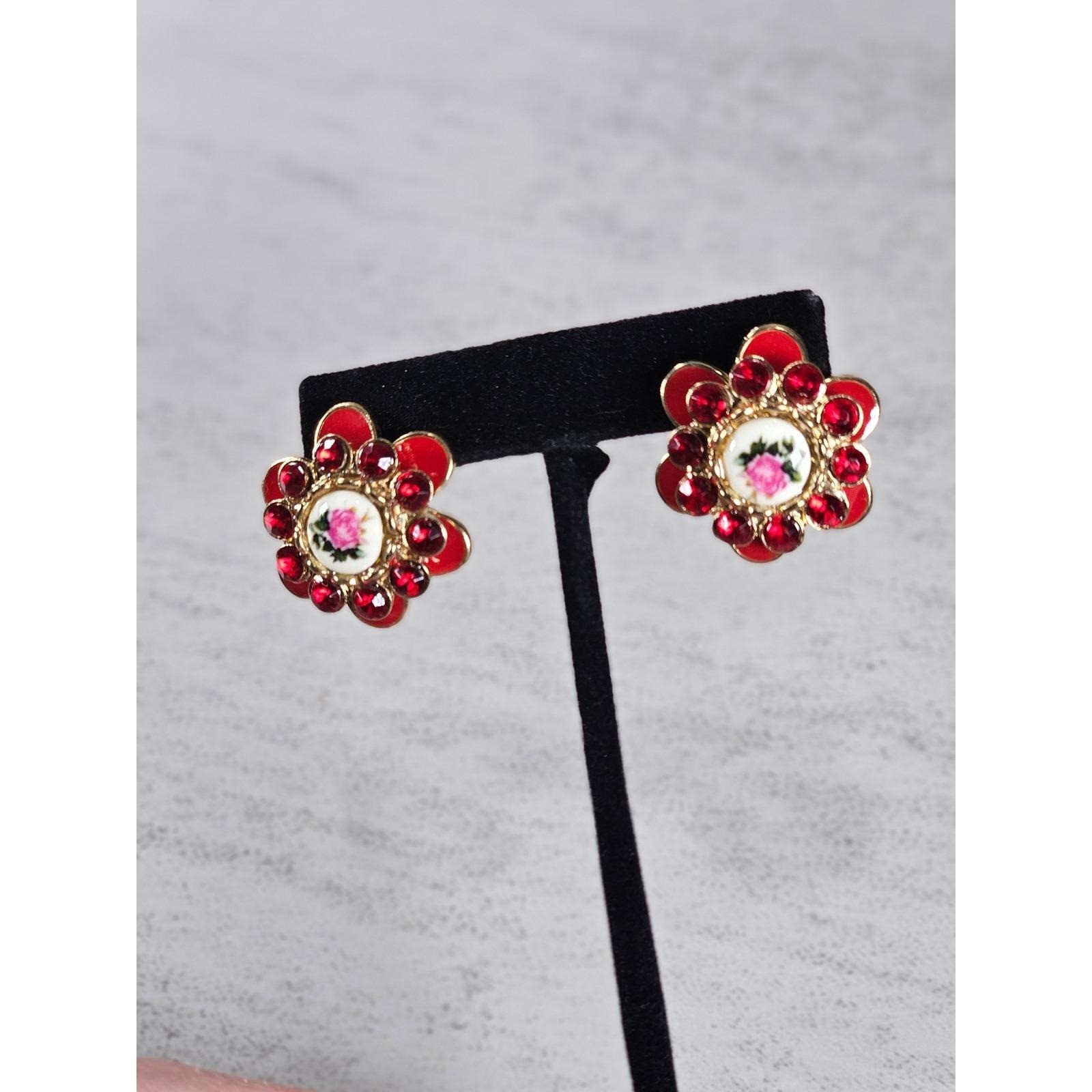 Vintage Red Floral Stud Earrings Rhinestone Rose Enamel Gold Tone