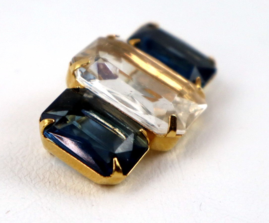 Vintage Brooch pin AVON blue & clear faceted glass rhinestones 1980s emerald cut