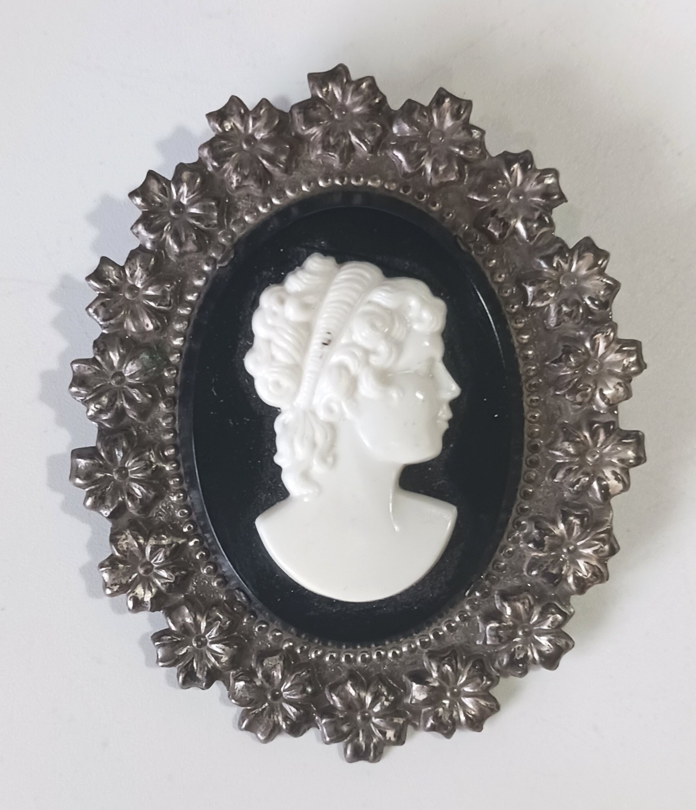 Vintage Celluloid Black, White & Silver Floral Cameo Portrait Brooch