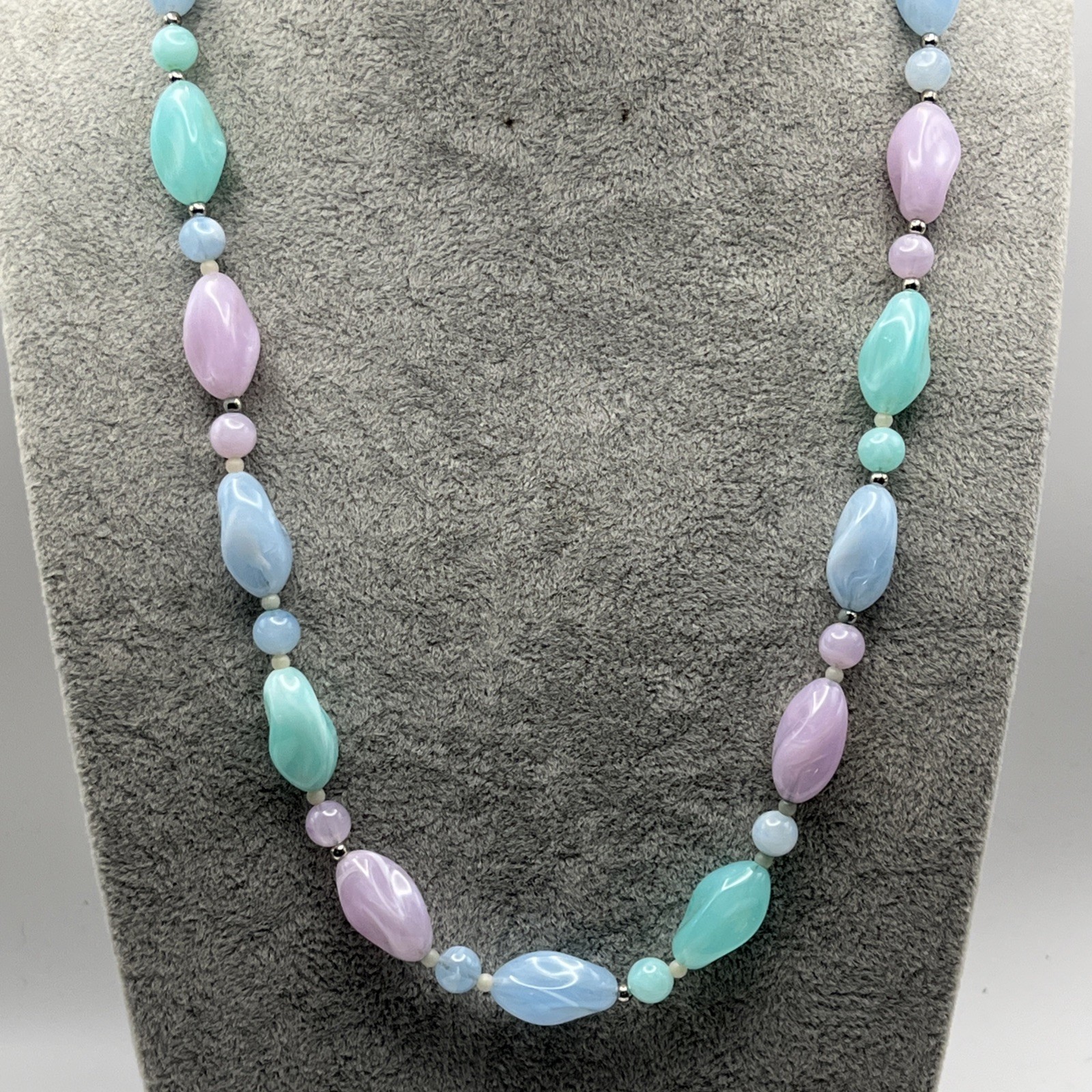 Vintage Acrylic Lucite Multicolor Pastel Beaded Necklace Pink Blue Green
