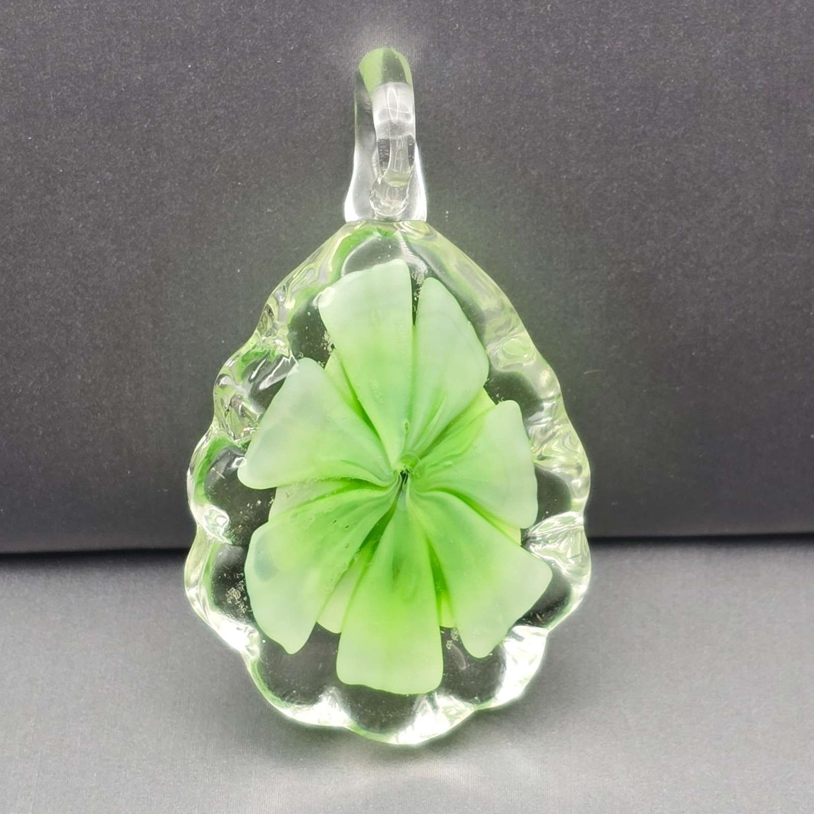 Artisan Glass Leaf Pendant 1.75×1.25″ Green Floral Design Scalloped Edges