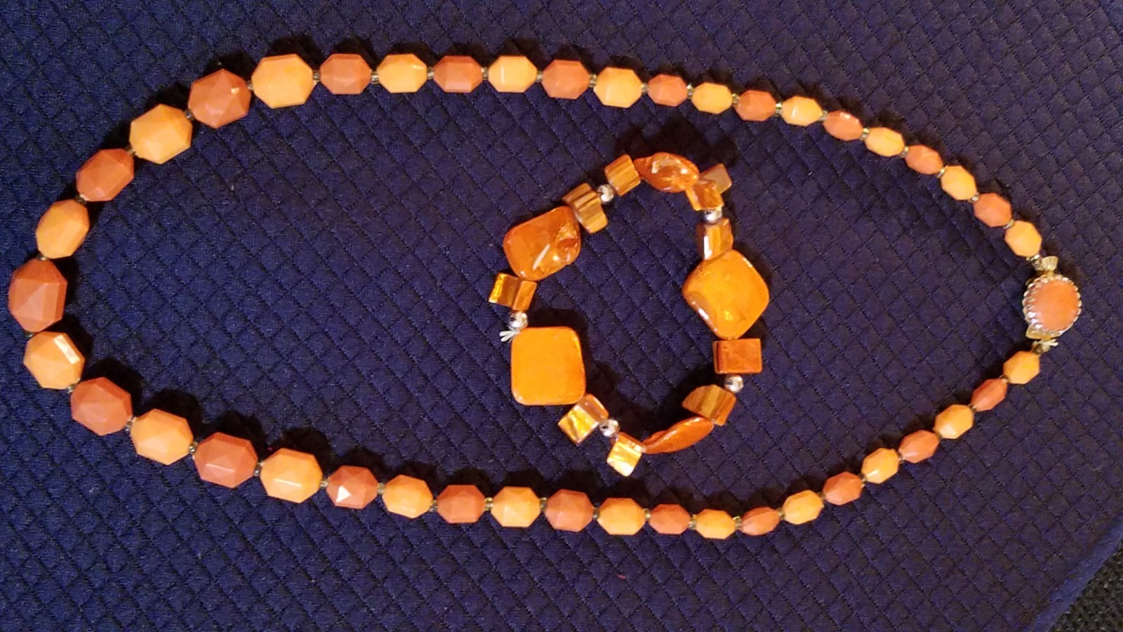 Vintage faceted orange acrylic bead necklace. Stretch Stone Bracelet
