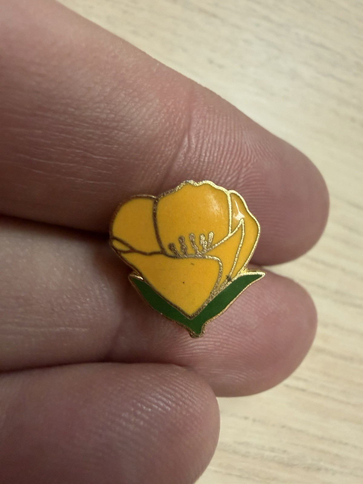 Vintage Yellow Flower Lapel Pin – Poppy