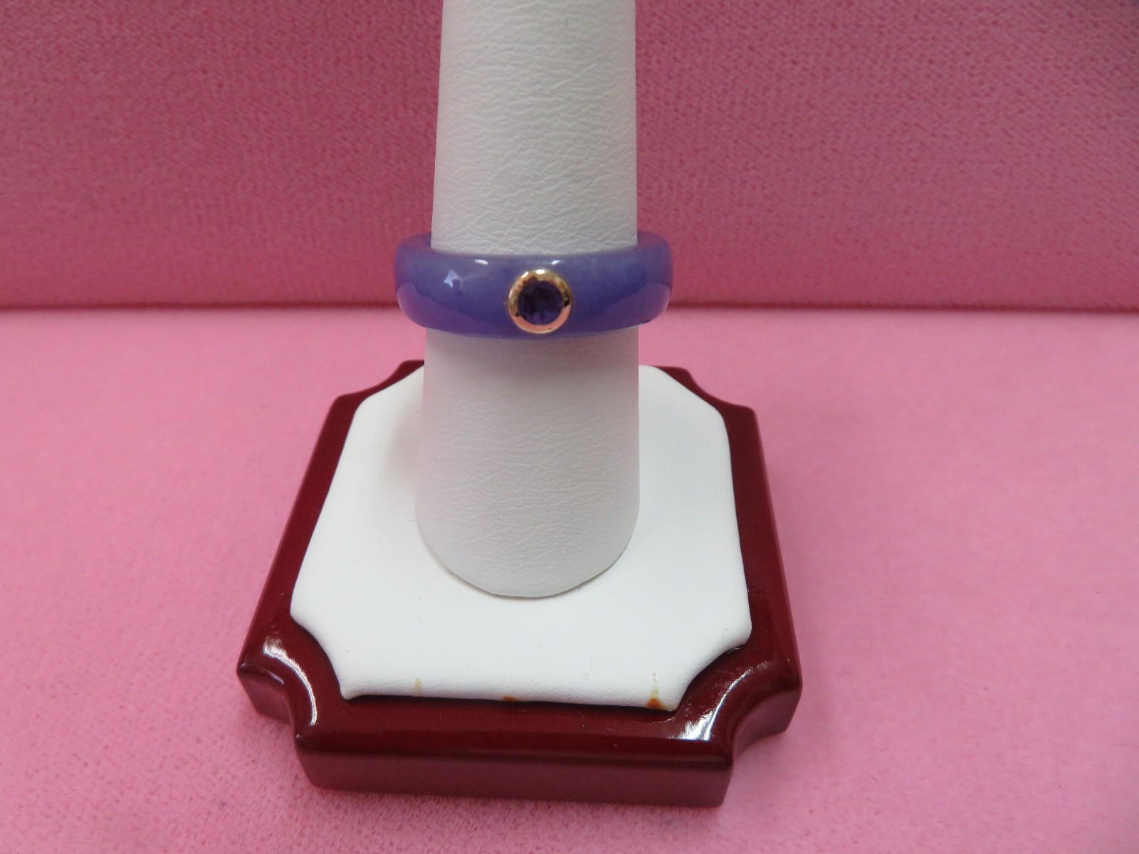Vintage 14k Solid Yellow Gold Amethyst Lavender Jade Band Ring Size 9