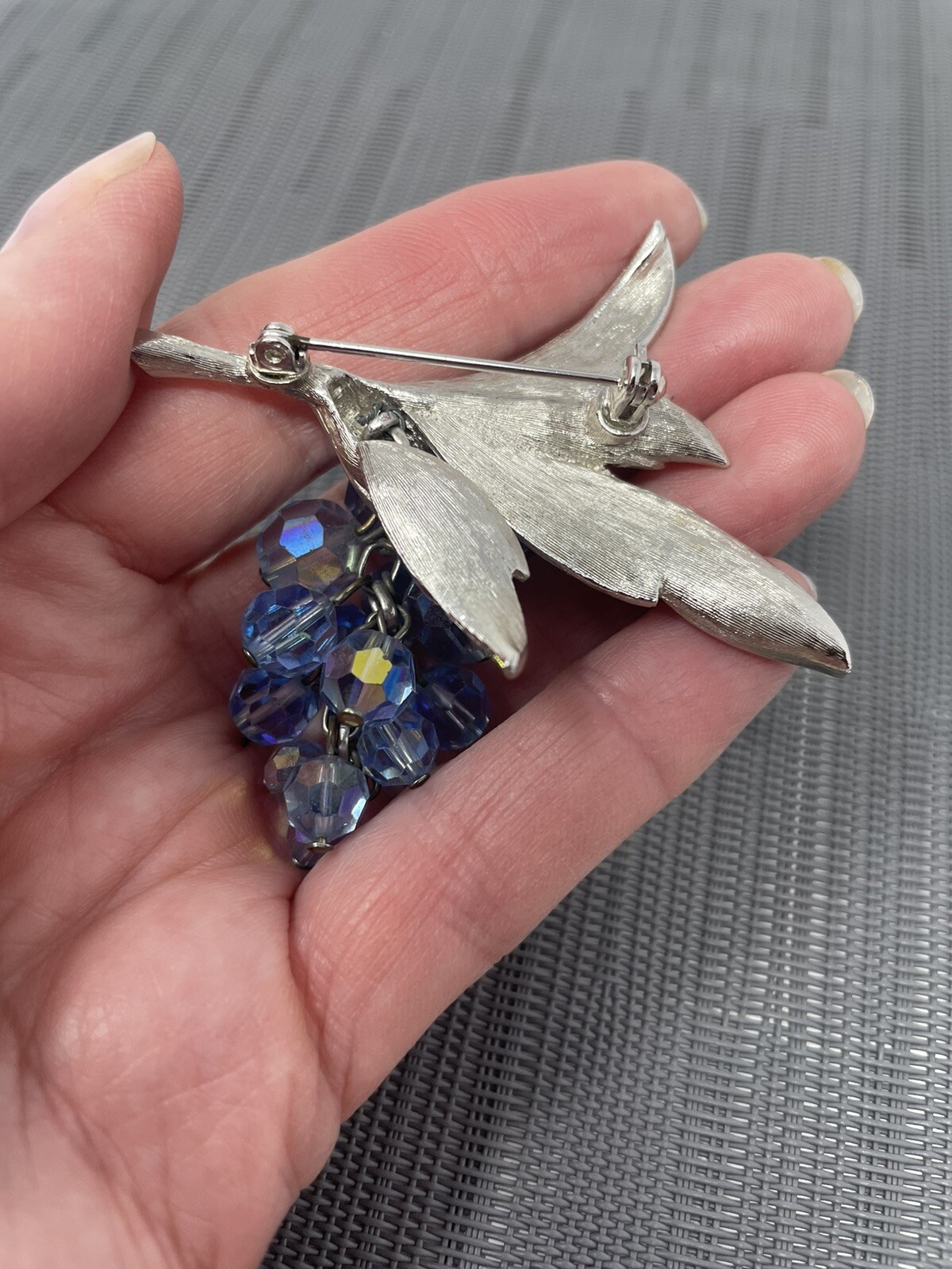 Vintage Silver Tone Blue AB Crystal Dangle Grapes Brooch Waterfall Articulating