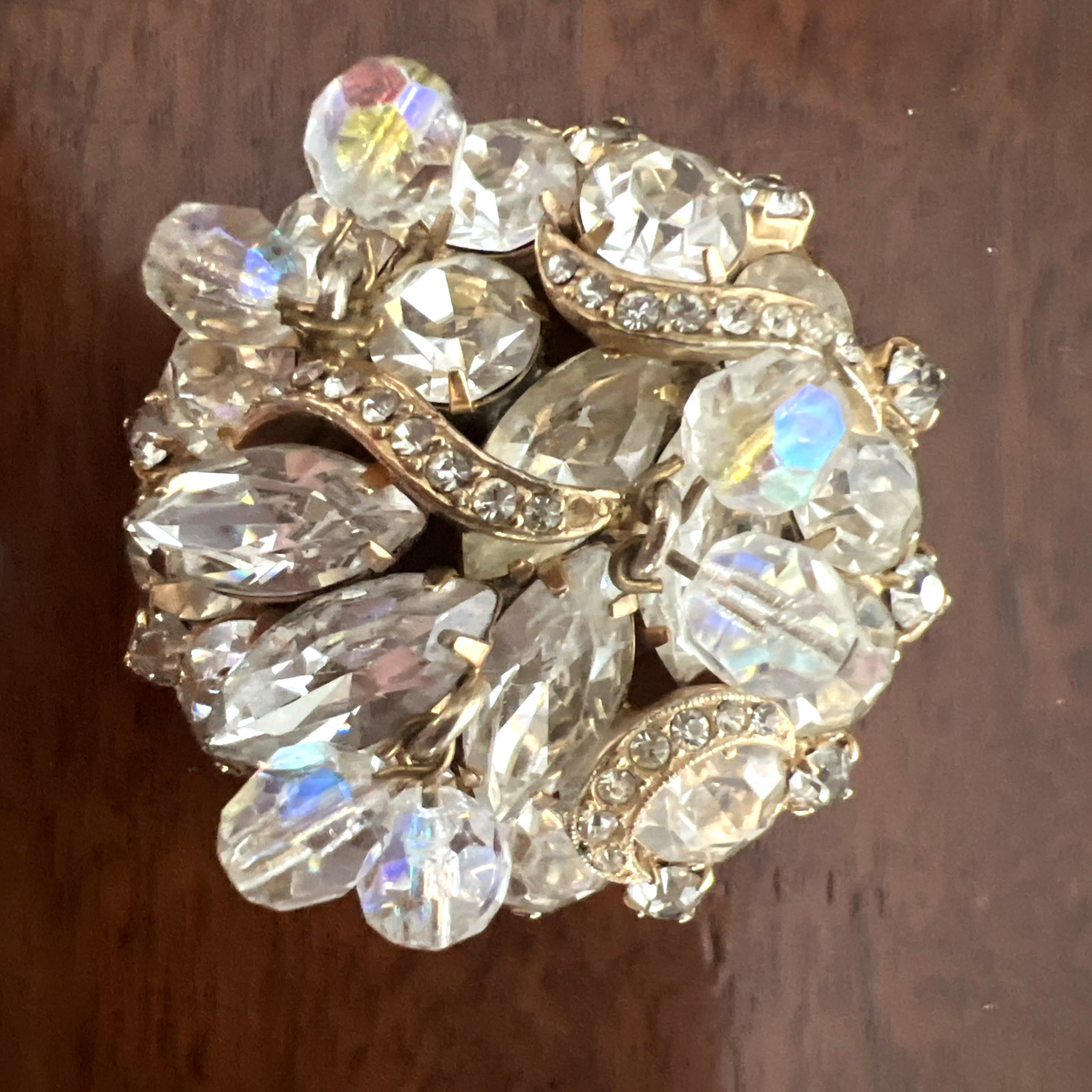 VTG. SIGNED KRAMER CLEAR RHINESTONE and CRYSTAL CHA CHA BROOCH and BRACELET SET