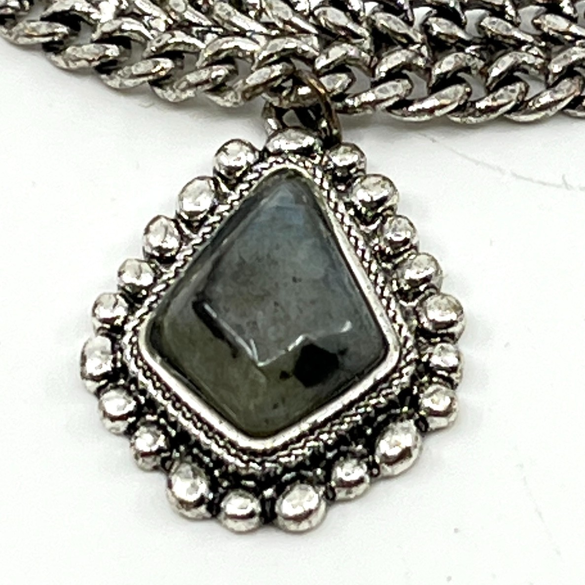 VTG Shyanne Southwest Boho Silver Tone Multi-Layer Mixed Stone Faux Fur Necklace