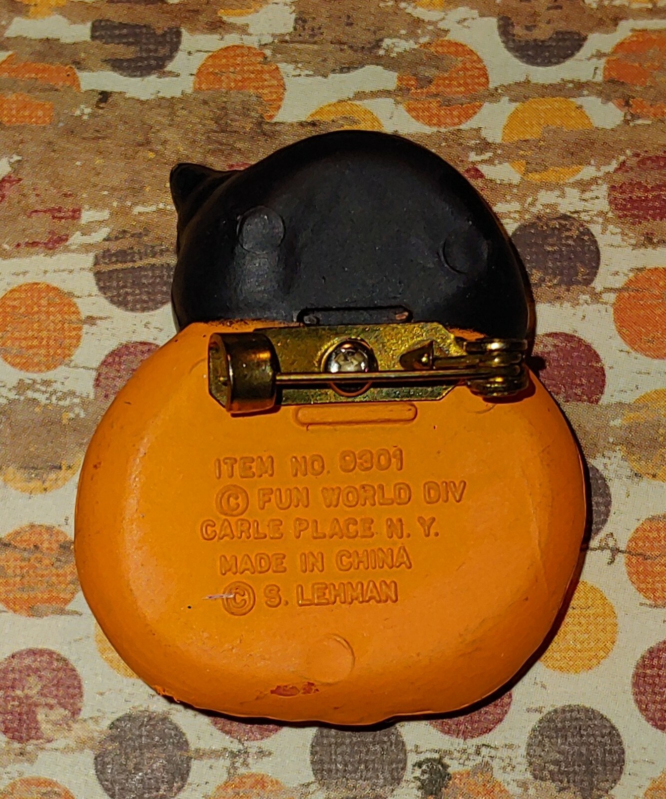 Vintage Fun World Halloween Cat On Pumpkin S.Lehman Pin Brooch