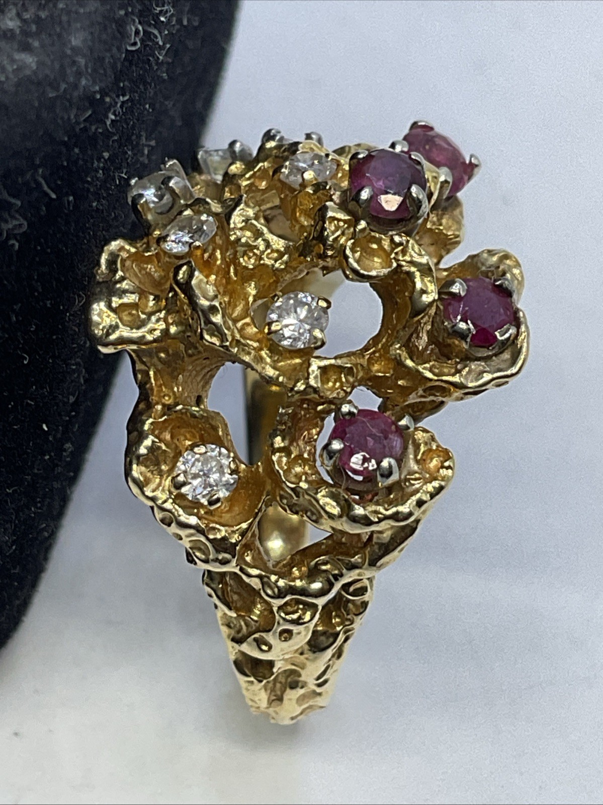 BEAUTIFUL Ladies Ring Solid 17K Yellow Gold Diamond & Ruby VINTAGE HANDMADE10.3g