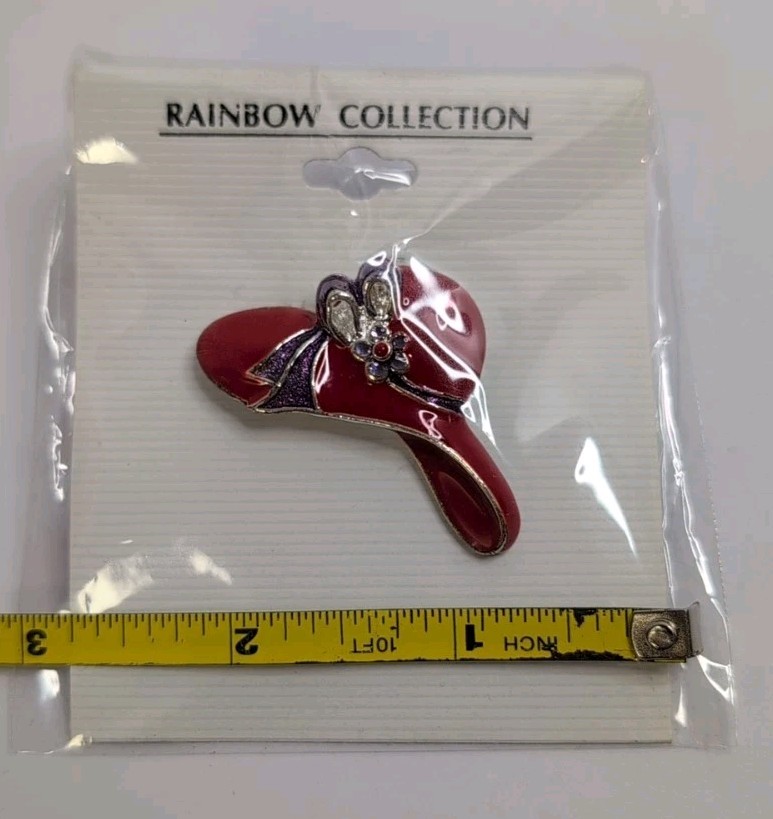 Enamel Red Hat Pin Vintage