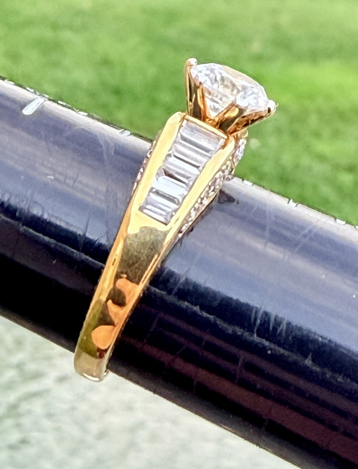 Vtg 925 CZ Sterling Gold Wash Right Hand Solitaire Engagement Ring Travel Ring