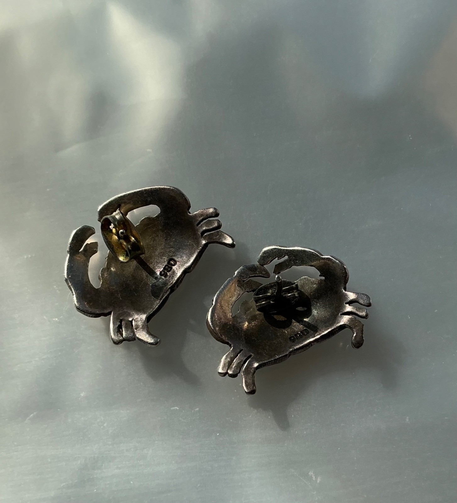Vintage 980 Sterling Silver with blue enamel crabs, post earrings