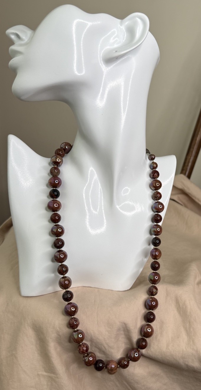 Vintage Graduated Marbled Bead Necklace Brown Red Iridescent 24” USA Pat