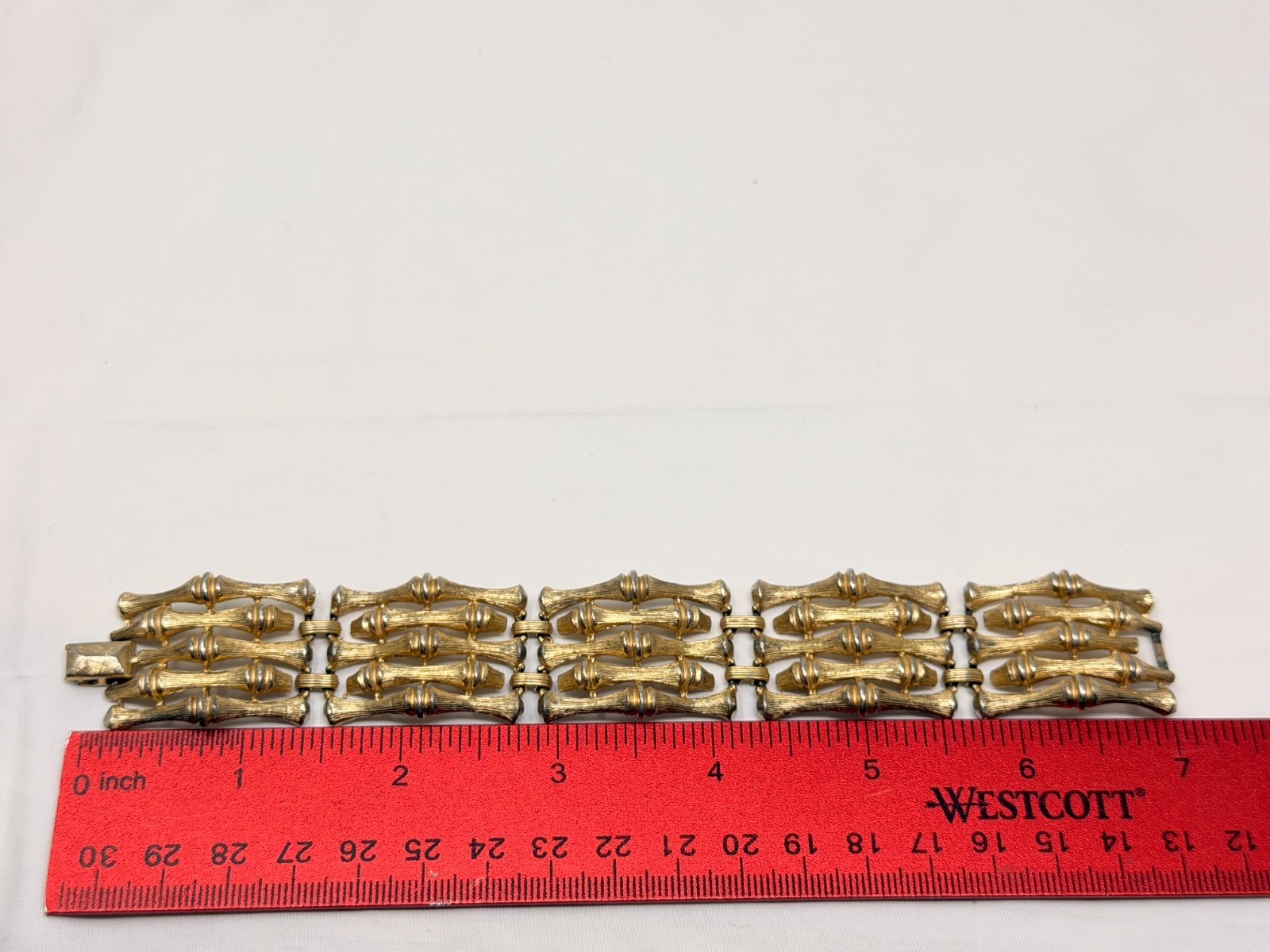 Vintage Emmons Gold Tone 1″ Wide Bamboo Panel Link 7″ Bracelet