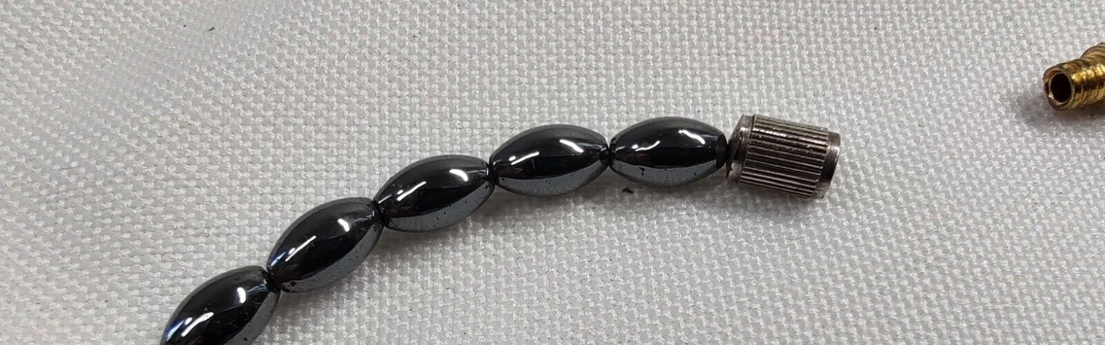 Smooth Bead Choker Necklace Hematite Graphite Color Grunge Boho Goth Screw Close