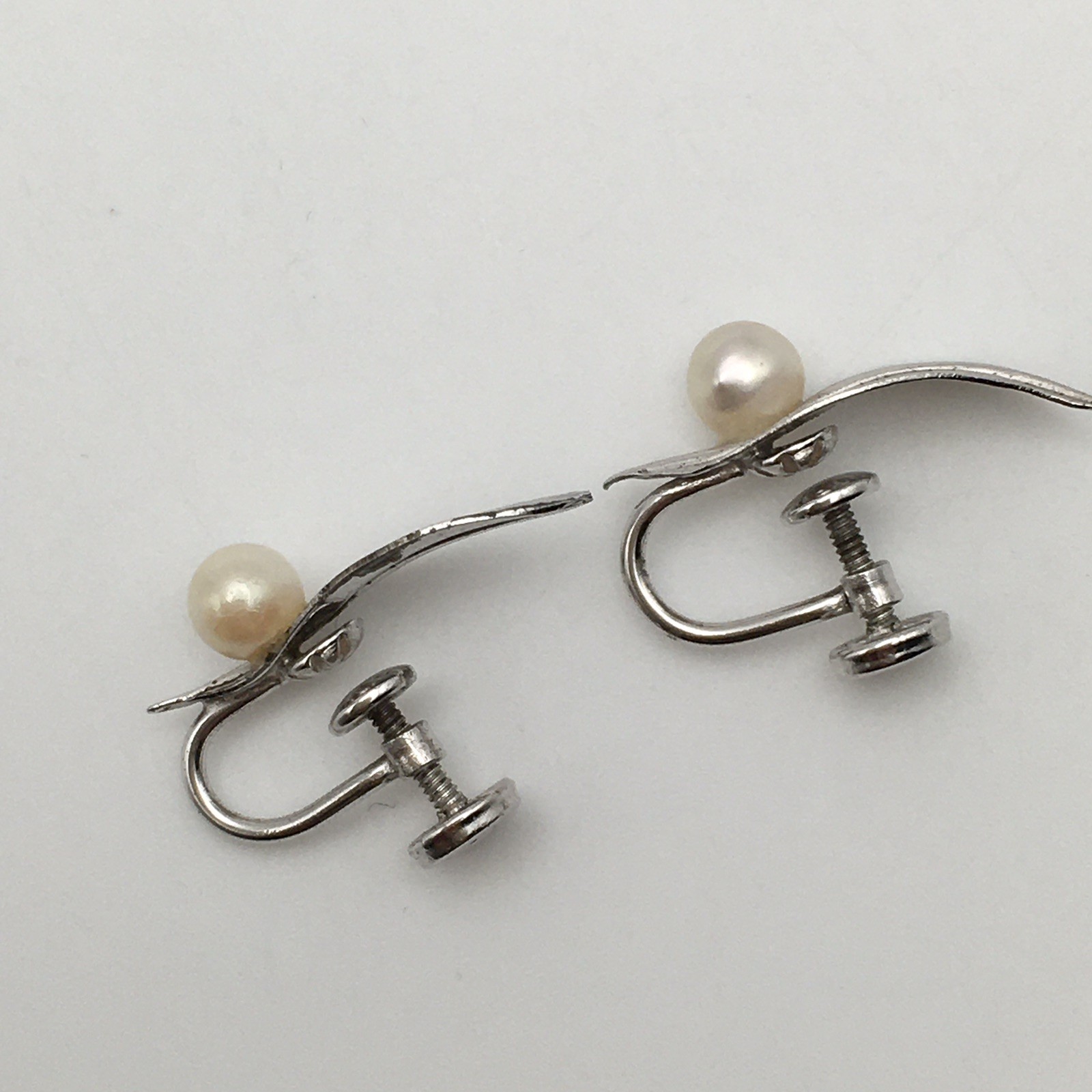 Vintage Sterling Silver Leaf Pearl Screw Back Earrings Marked Sterling 3g #90