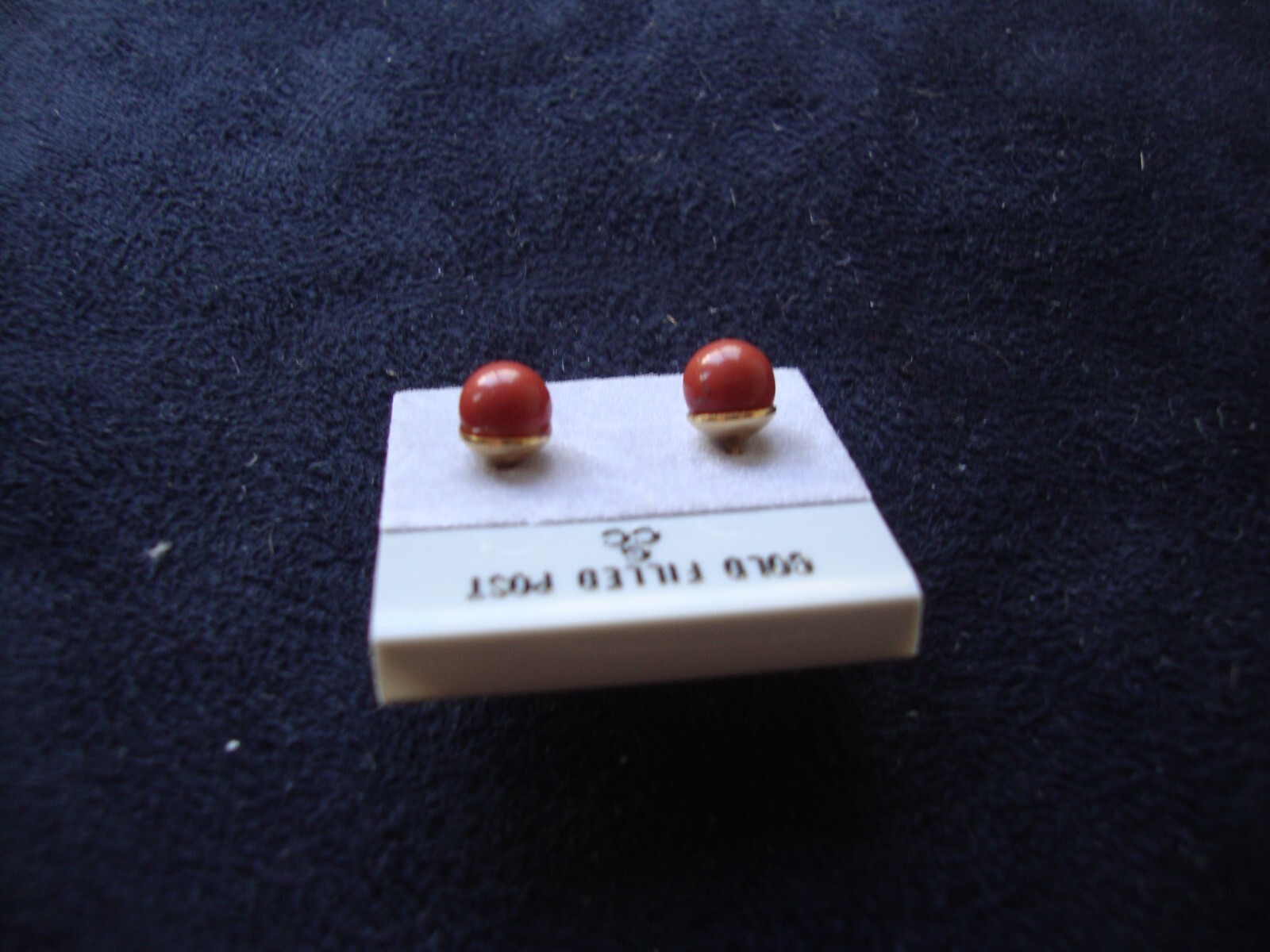 VINTAGE 1970s CLASSIC RED JASPER 6MM BALL GOLD FILLED POST STUD EARRINGS