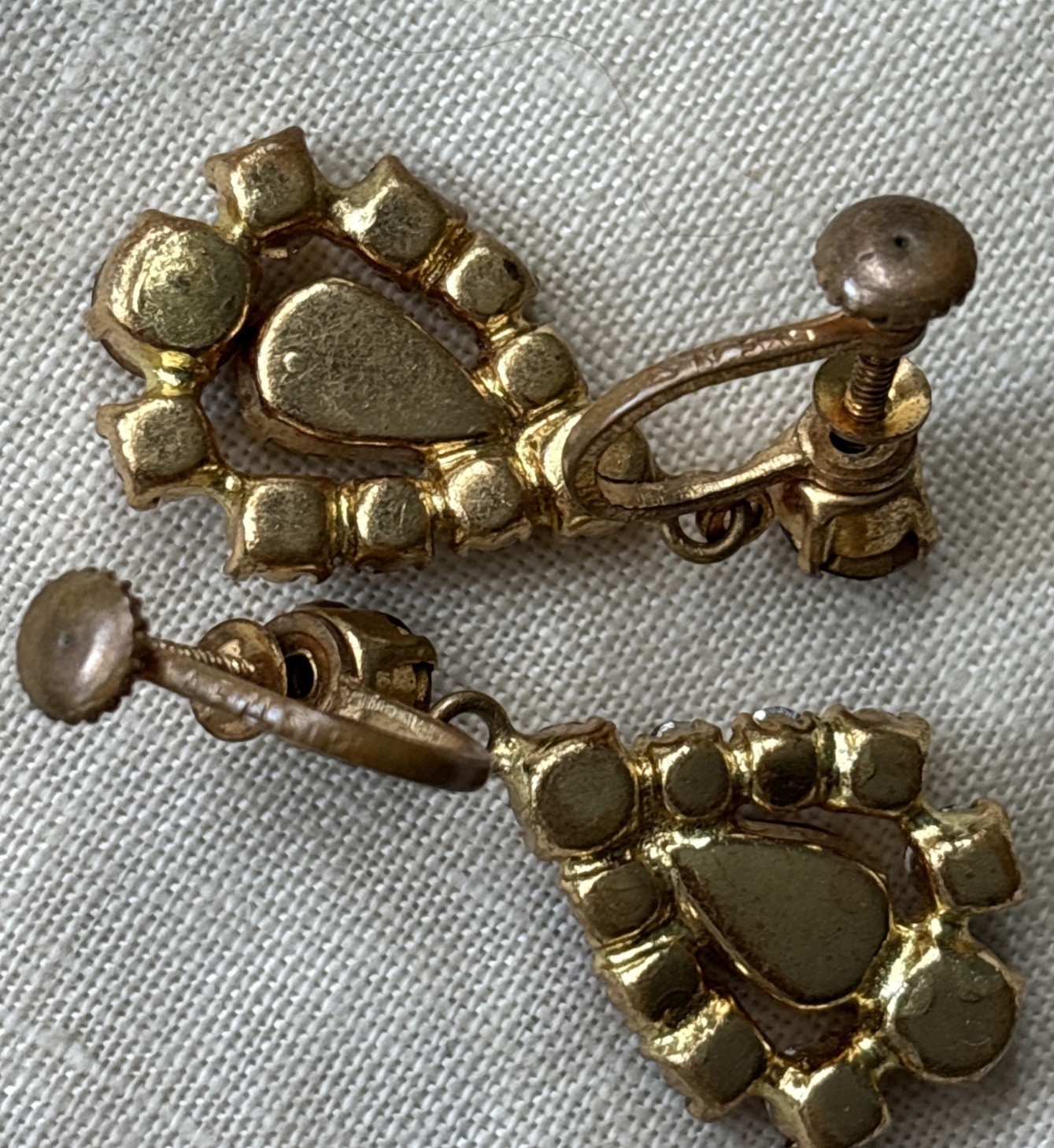 Vintage Juliana DeLizza and Elster AB Rhinestones Screw On Dangle Earrings
