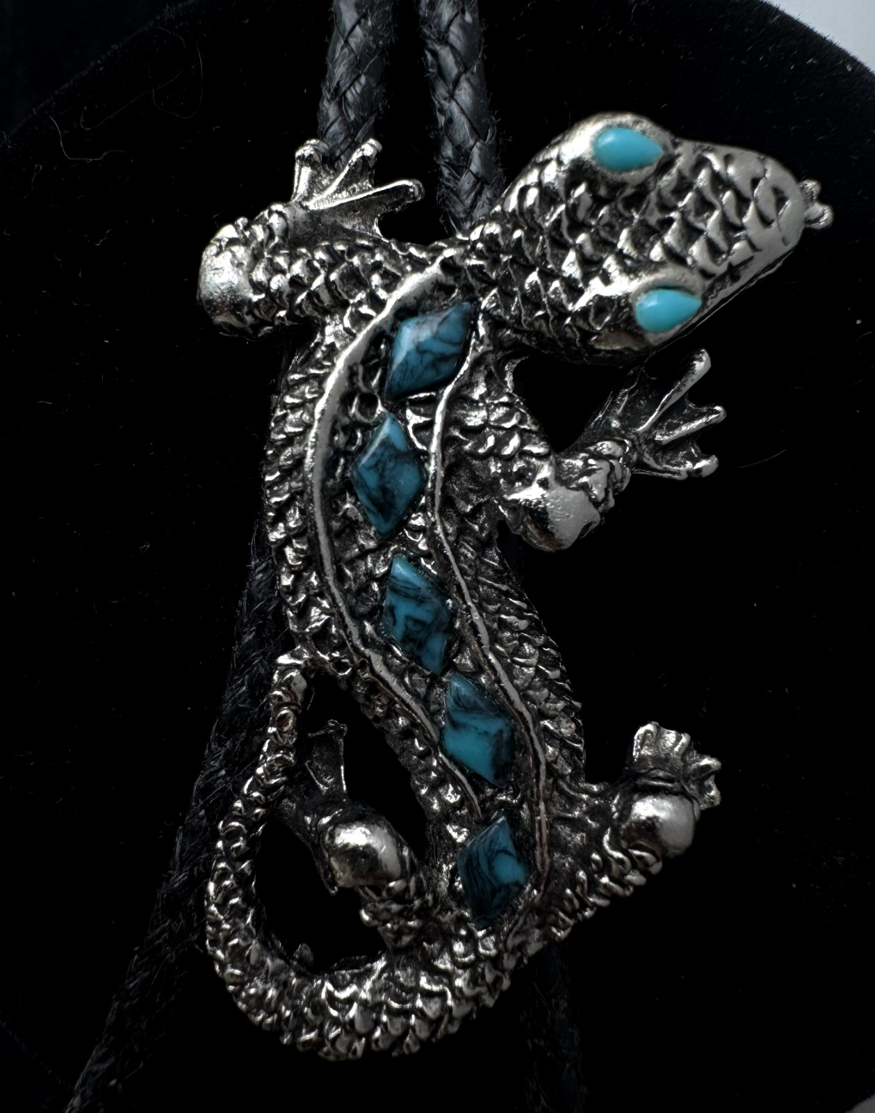 Lizard Gecko Bolo Tie Silver Tone Blue Stones South Western Cowboy Cowgirl 2.5″