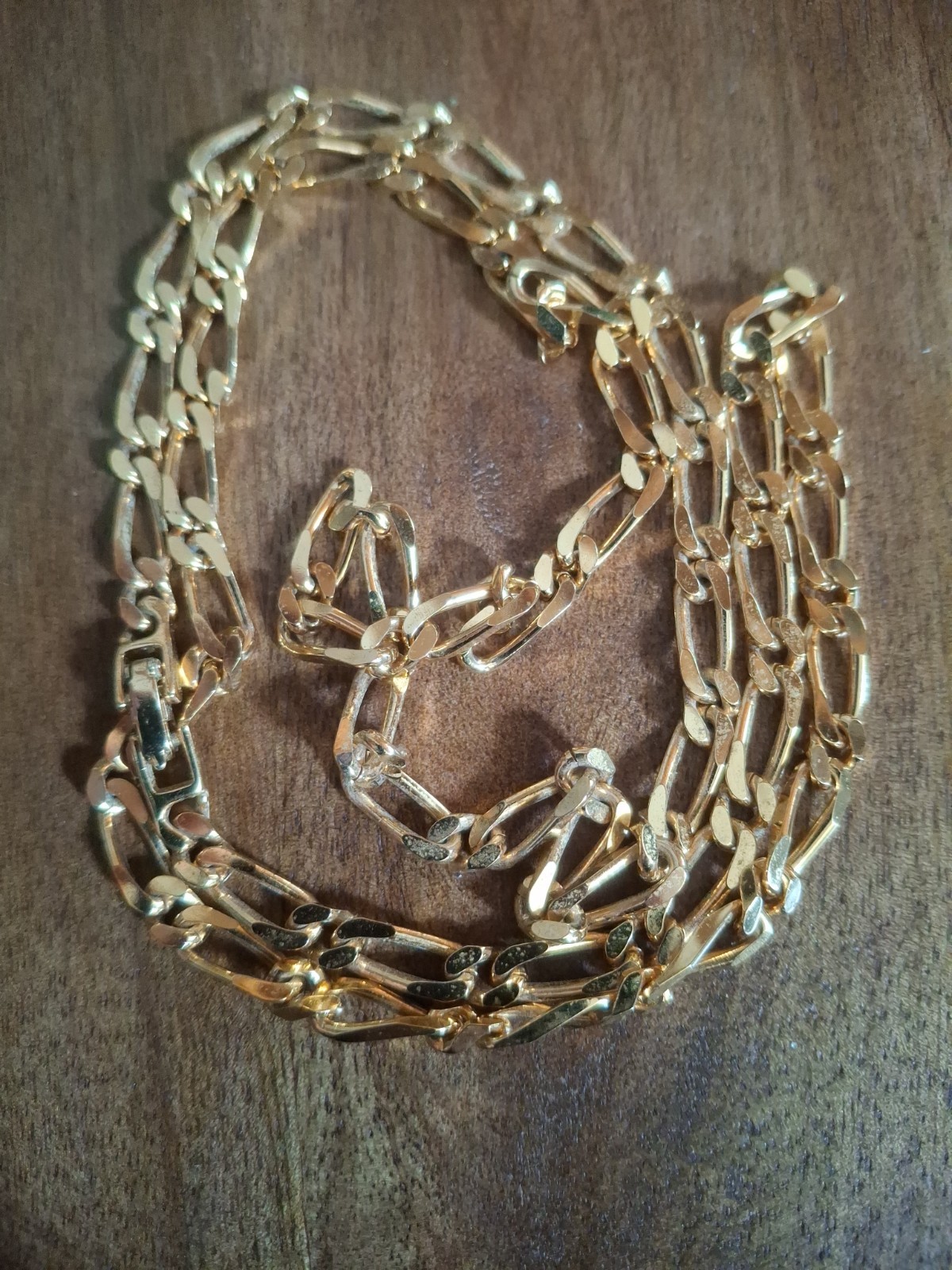 Monet 30″ Gold Tone Chain Necklace Figaro EXCELLENT CONDITION Jewelry