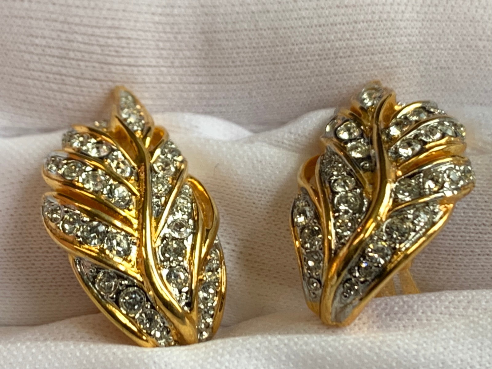 Estate Auction Jewelry Collection Clip-On Earrings Replica Costume Jewelry