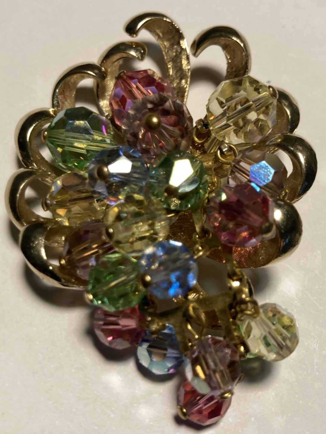 Gold Tone faceted strung beads Pastel Fruit Salad Brooch Pin PENDANT dangle 3-D