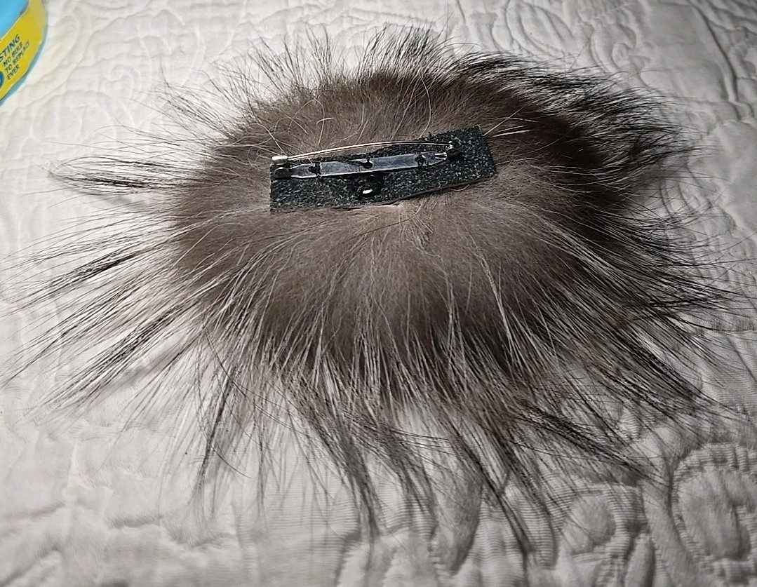 Vintage Mink Fur Flower Brooch Goldtone Center