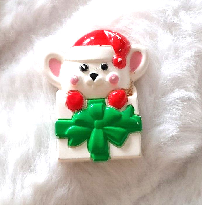 Vintage 1981 AVON White Christmas Mouse in Gift Box Resin Collectible Brooch Pin