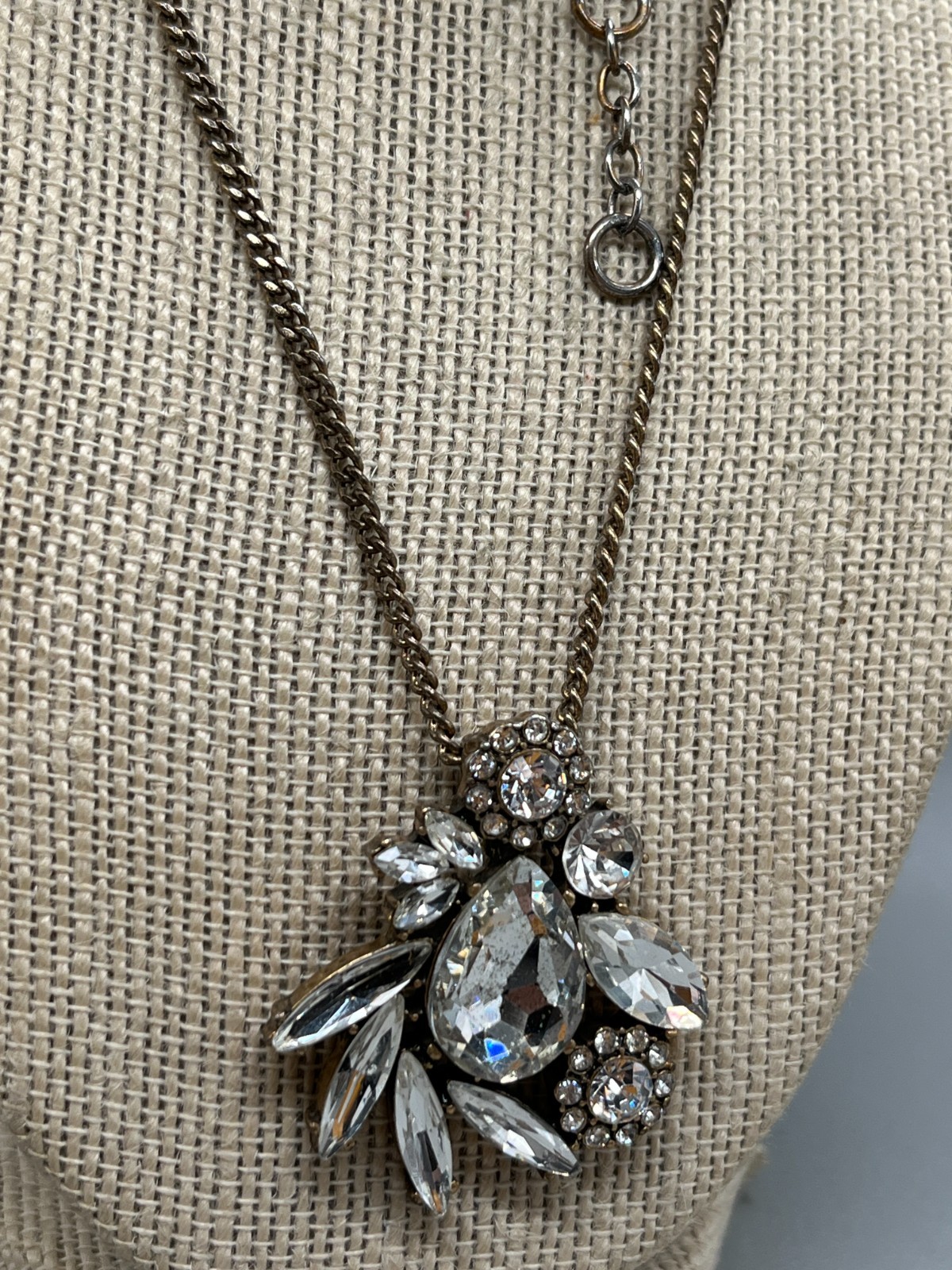 vintage inch clear Flat Faceted Stone Necklace bl01