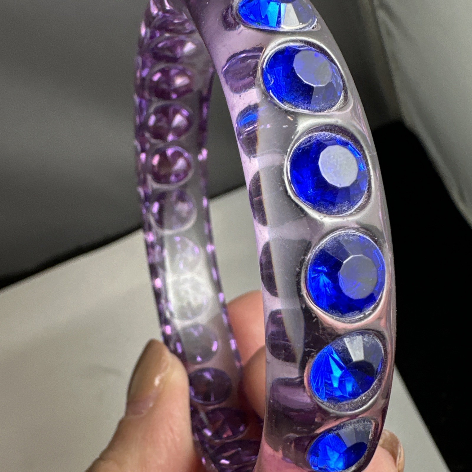Vintage blue and purple blue lucite bangle bracelet