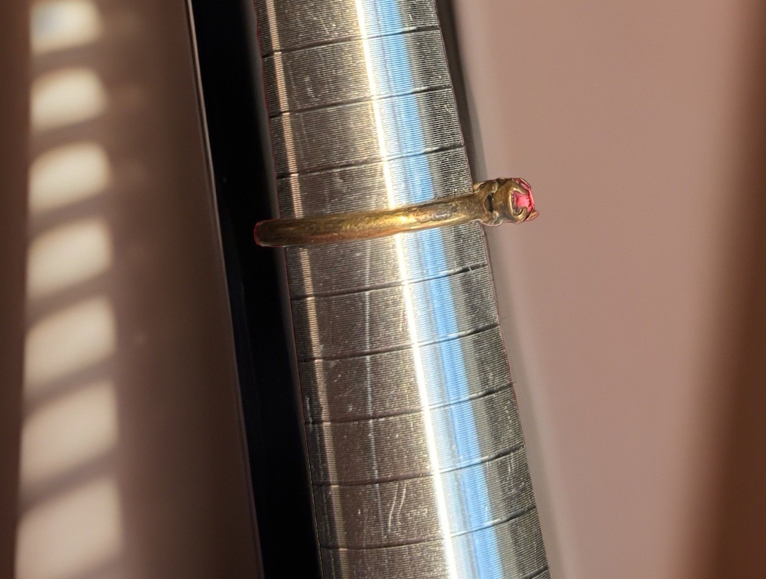 Vintage Gold Filled Ring Red Stones Missing Center Stone Estate Jewelry Size 7