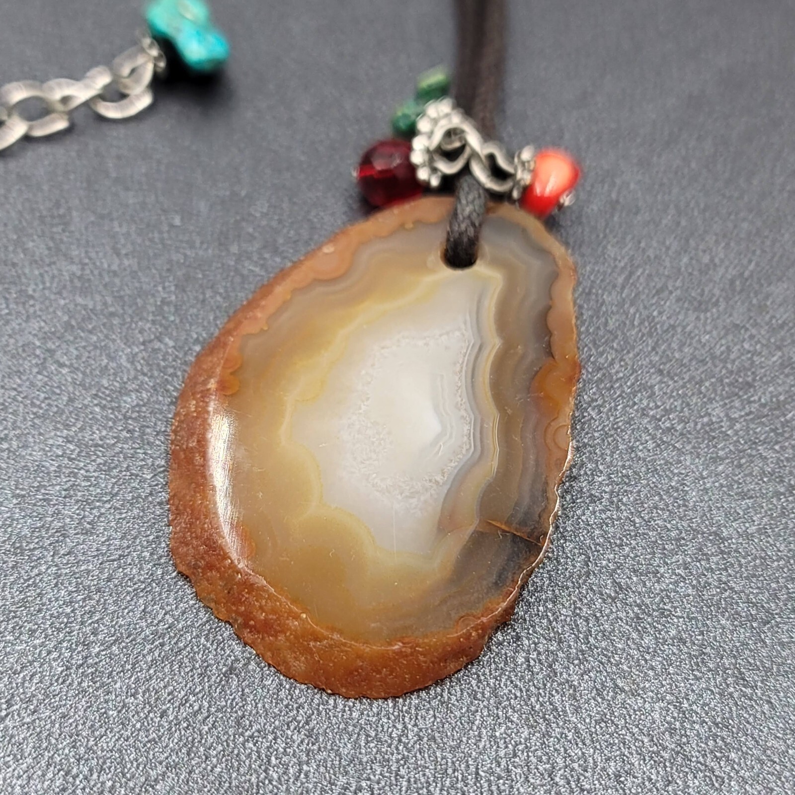 Banded Agate Geode Slice Pendant Necklace Beads Black Cord 15″-18″