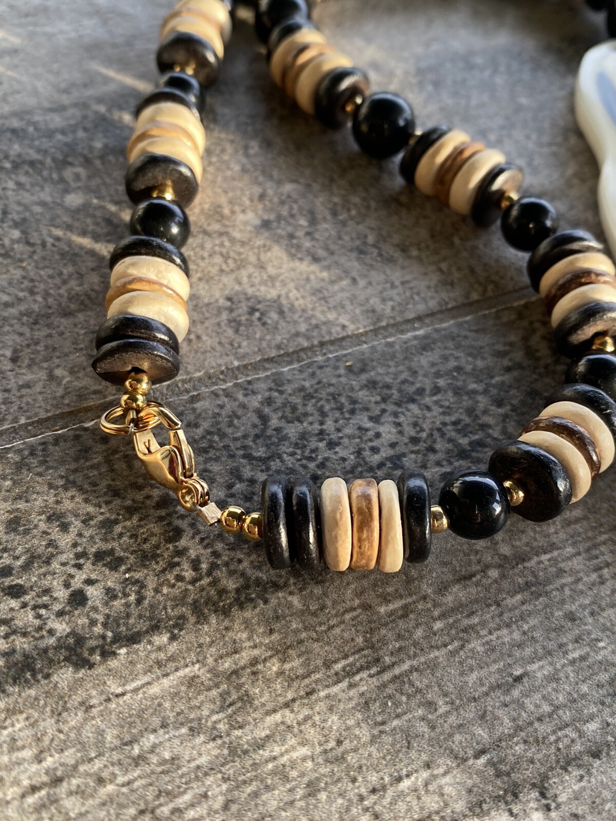 Lee Sands Necklace Zebra Wood Inlaid Beaded Africa Safari VTG Animal Estate