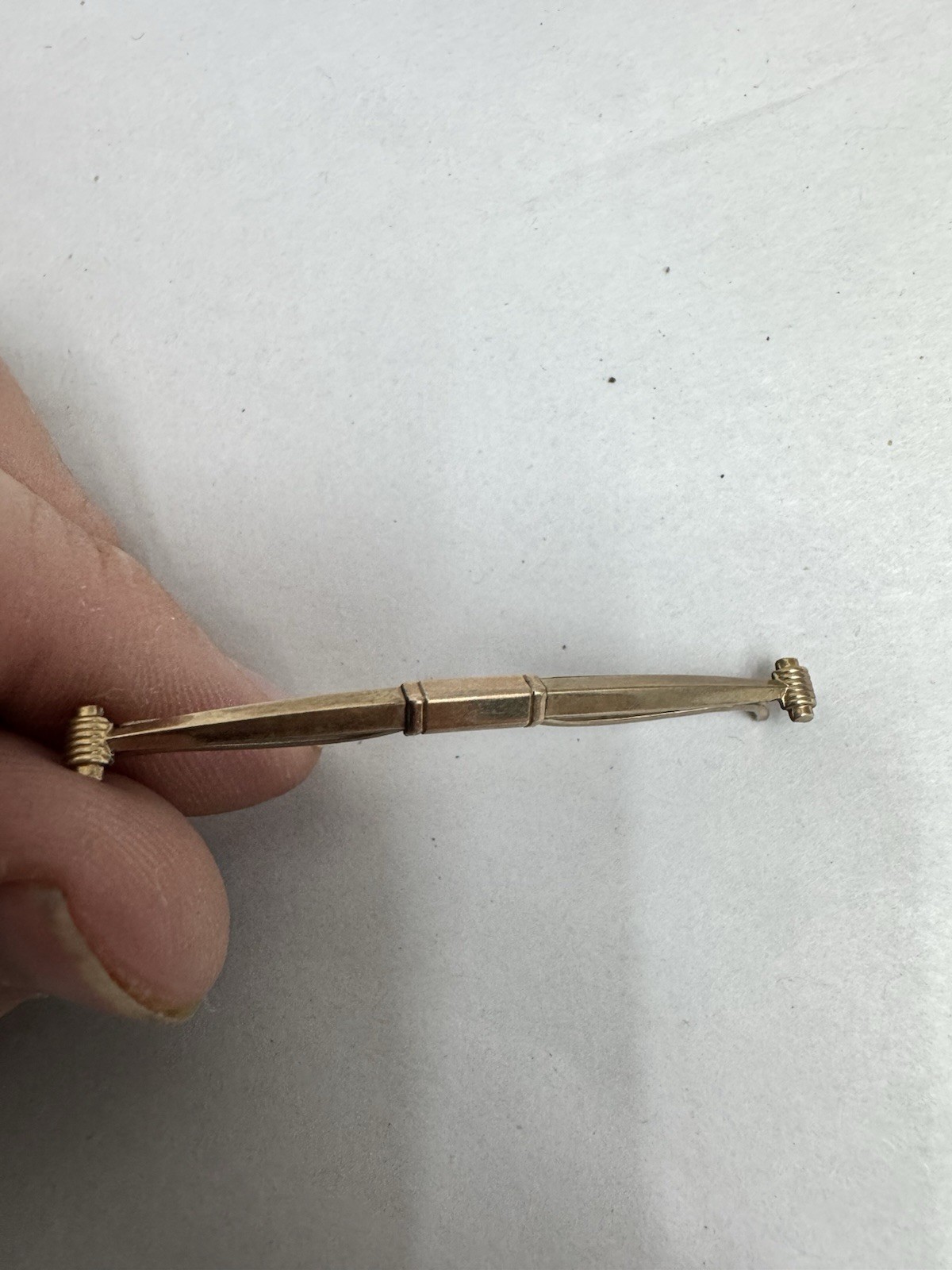 Vintage Hadley Gold Tone Dress Shirt Collar Bar Clip 2-1/8 Inches