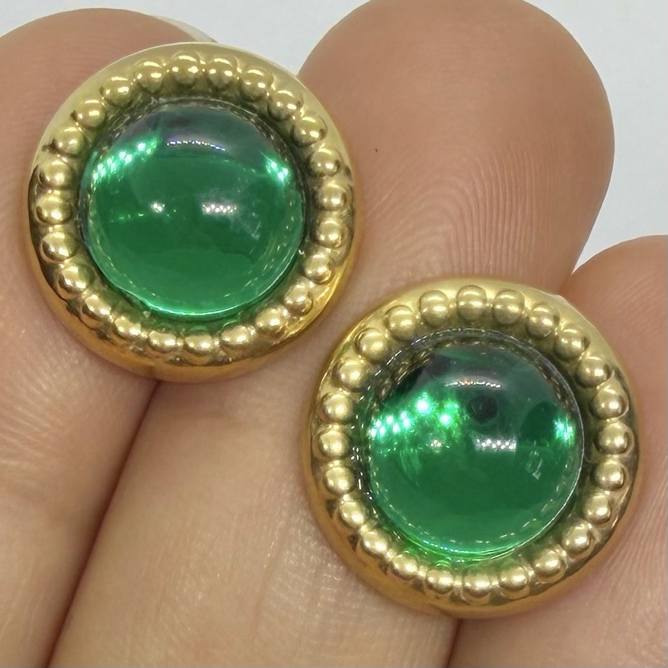 Vtg Petite Jelly Green Gripoix Glass Cabochon Goldtone Stud Earrings Post Round