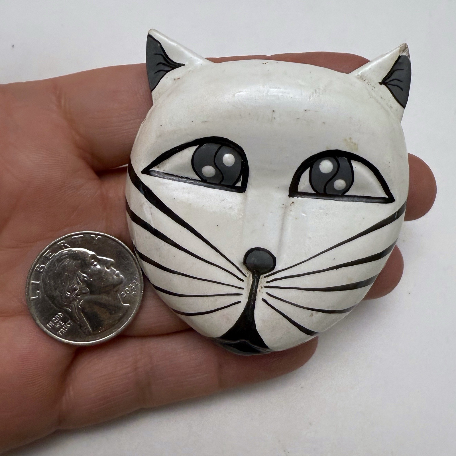 Vintage Wooden White Black Kitten Cat Brooch Pin