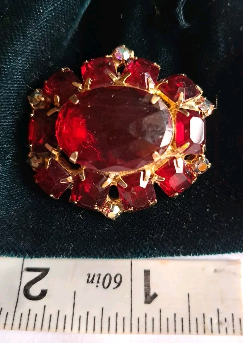 Vintage Czech Goldtone Ruby Art Glass & Faux Opals Pin Brooch Mint In Box