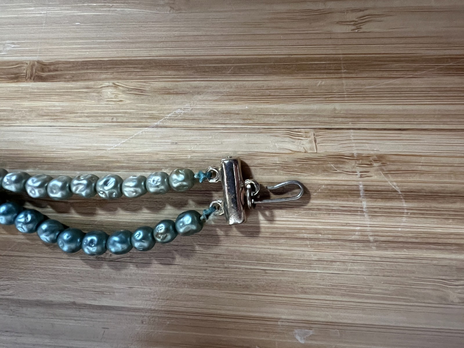 Vtg Necklace Faux Pearl Rhinestone – choker style -appro. 16 inches