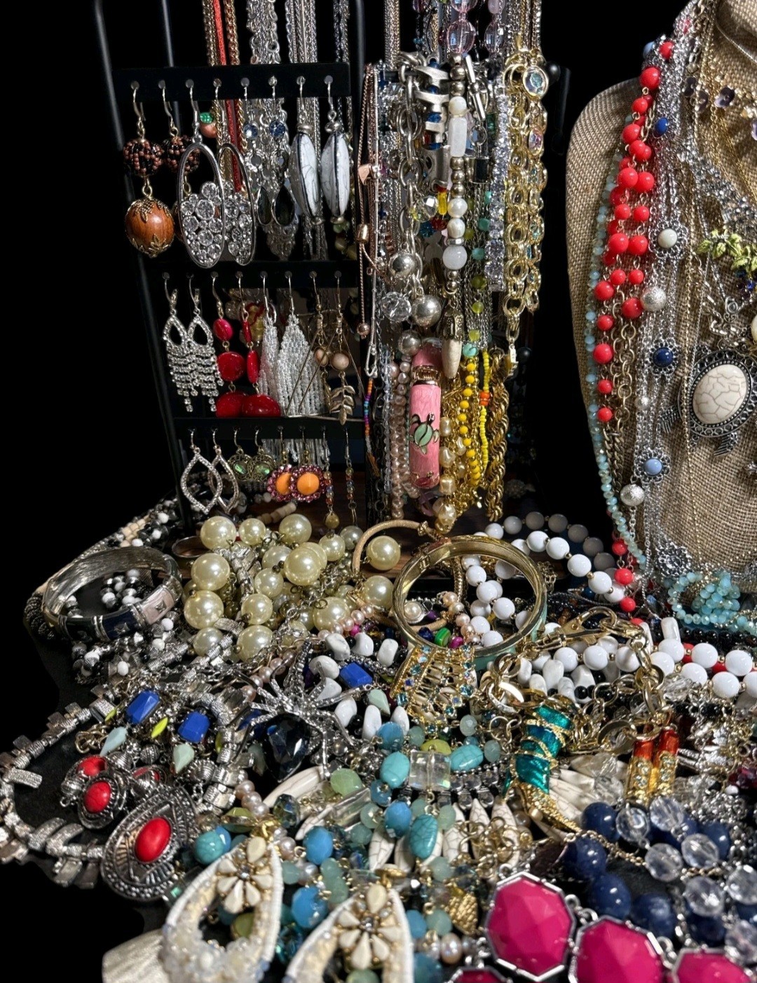 1 -2 LB Lot Of Used Costume Jewelry Vintage to Modern Wearable 15-20 Pieces