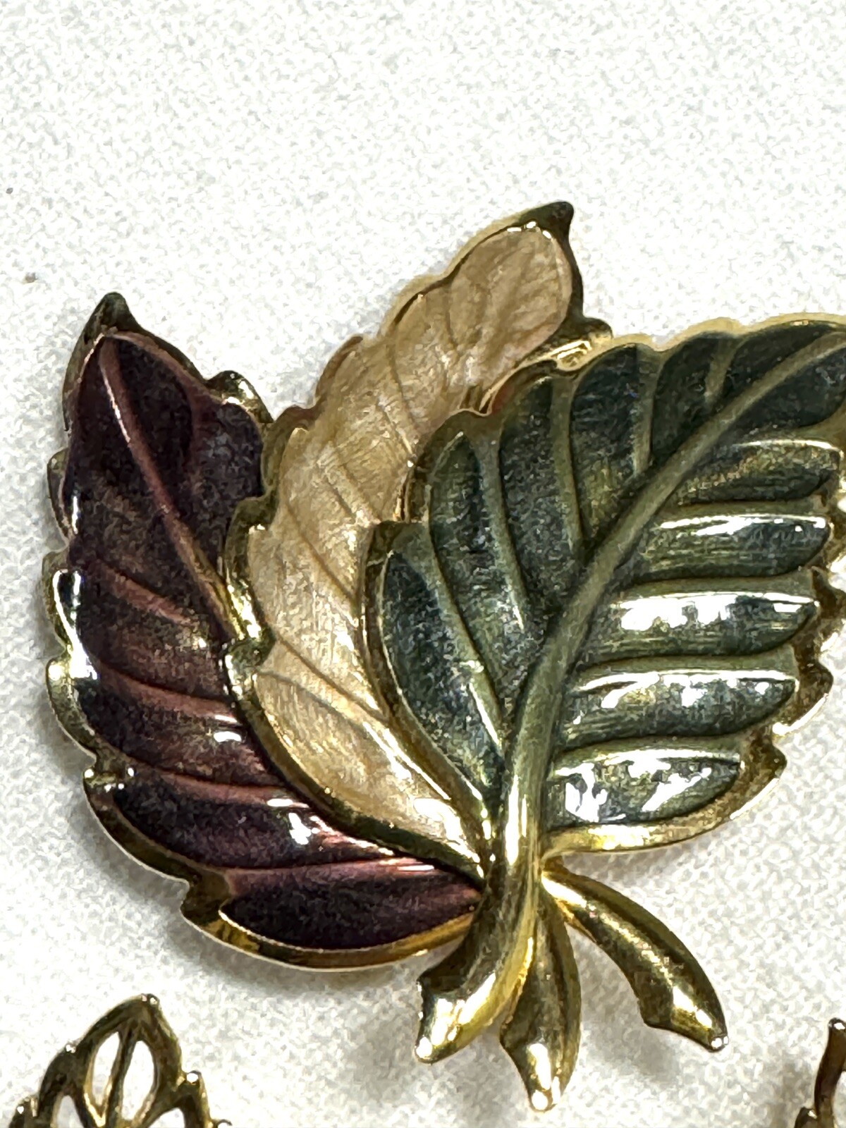 Leaf Motif Gold Tone Brooch & Earrings SET Fall Colors