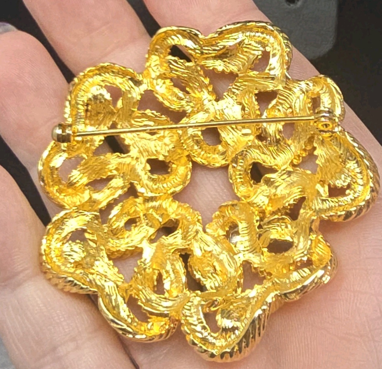 Gay Boyer 1980s Twisted Rope Design Keltic Knot Brooch Yellow Gold Statement