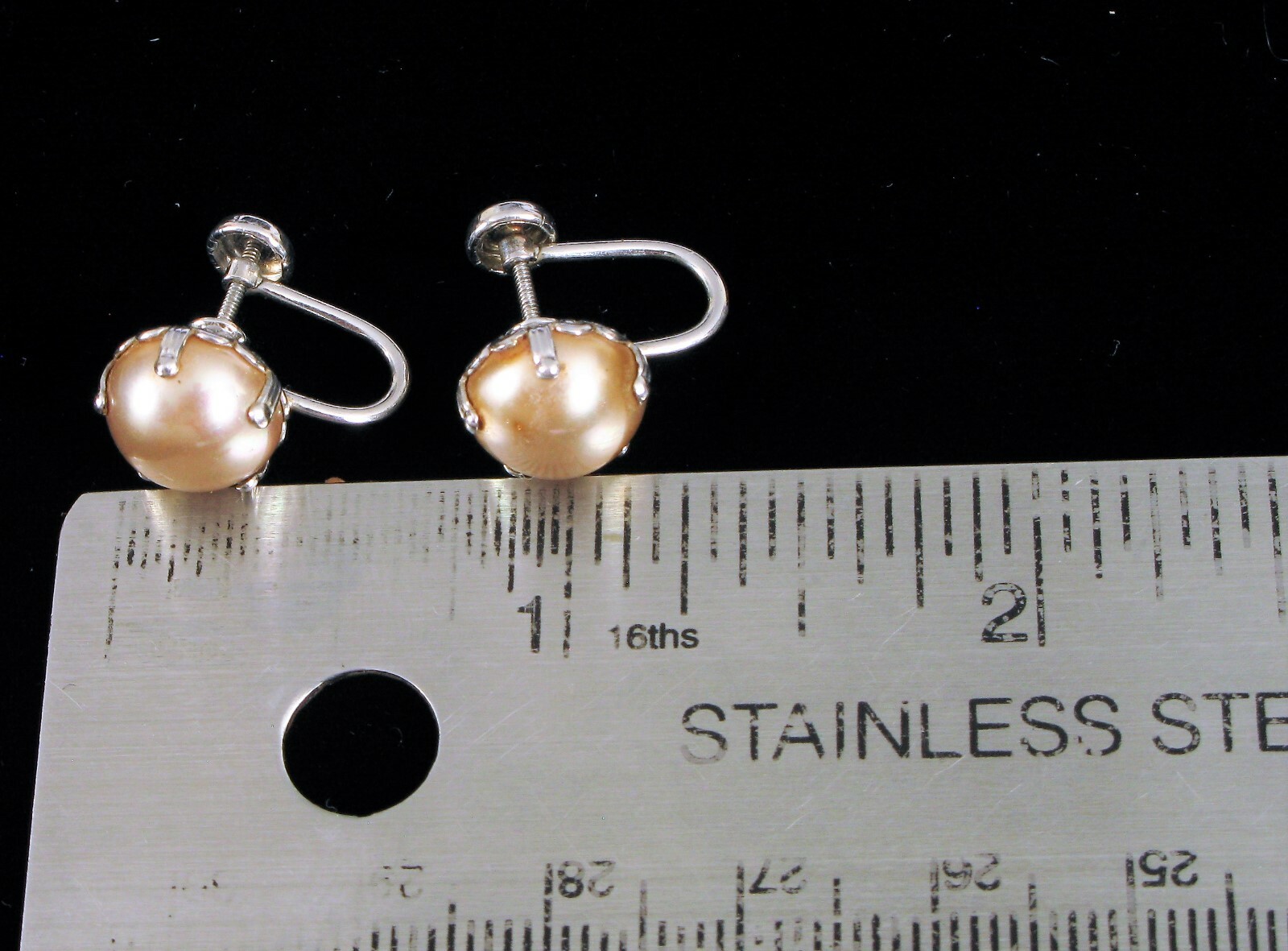 VTG DESIGNER SIGNED BDA BUDLONG DOCHERTY ARMSTRONG 10K WHITE GOLD PEARL EARRINGS