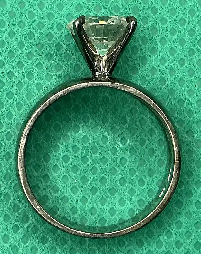 Vintage Sterling Silver 1.5ct Simulated Diamond CZ Solitaire Ring – Size 5 (4.83