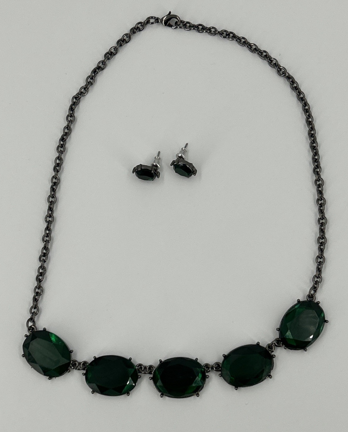Emerald Green Necklace Earring Set Gun Metal Acrylic Modern Choker 17 Inch
