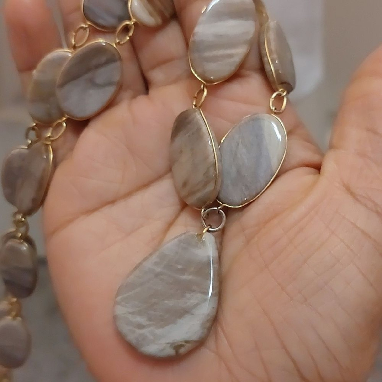 Natural Agate Stones Desert Stripes Wire Wrapped Gold Tone Link Necklace
