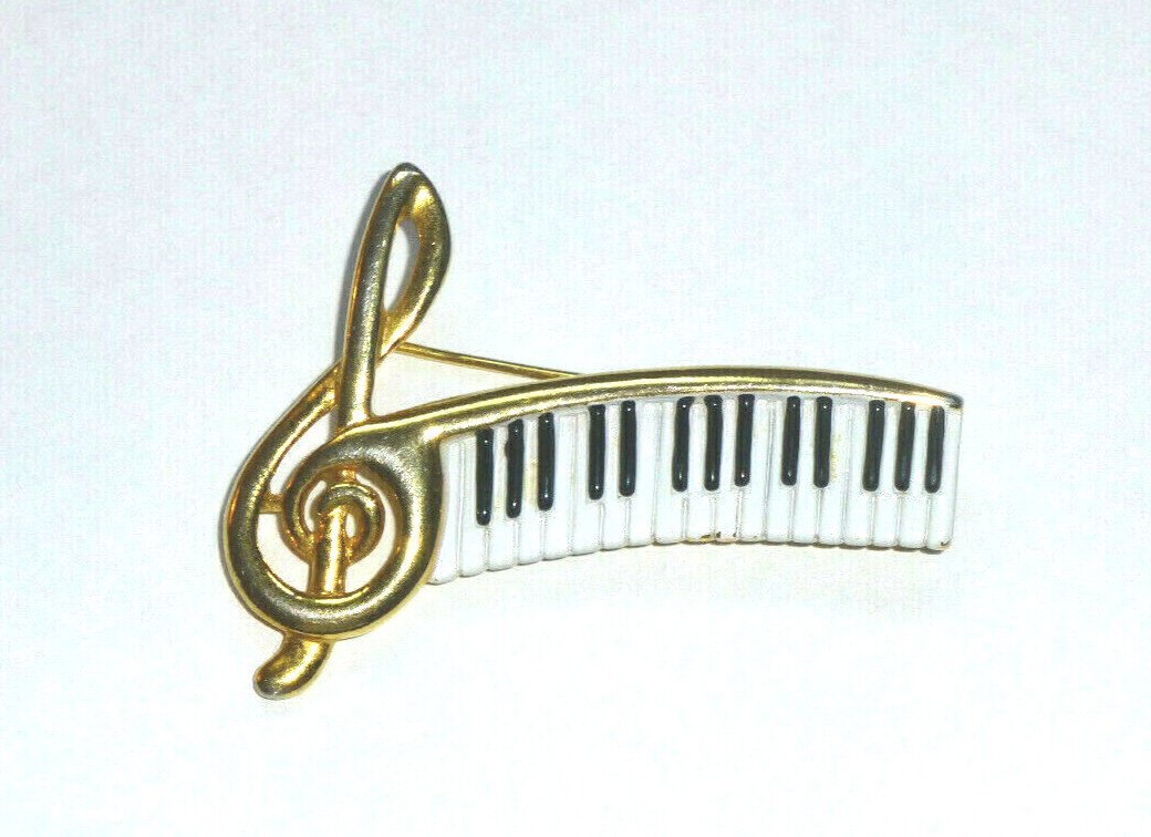 Vintage AJC Gold Tone White & Black Enamel Piano Brooch – S